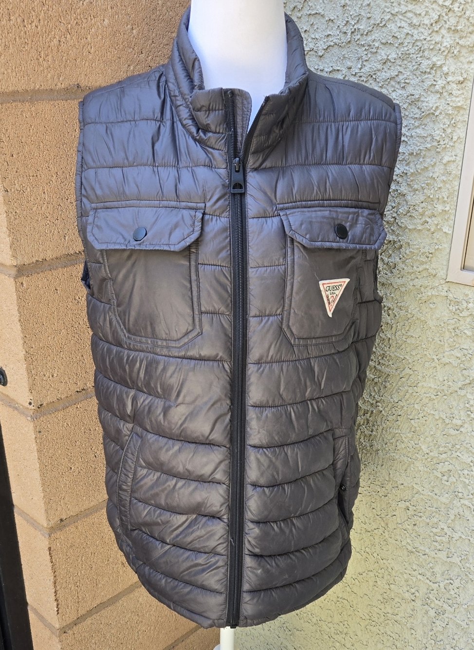 Guess Men's Quilted Puffer Vest in Charcoal Gray